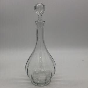Decanter - Baccarat France Crystal Montaigne Optic Decanter w Stopper 12.5"H